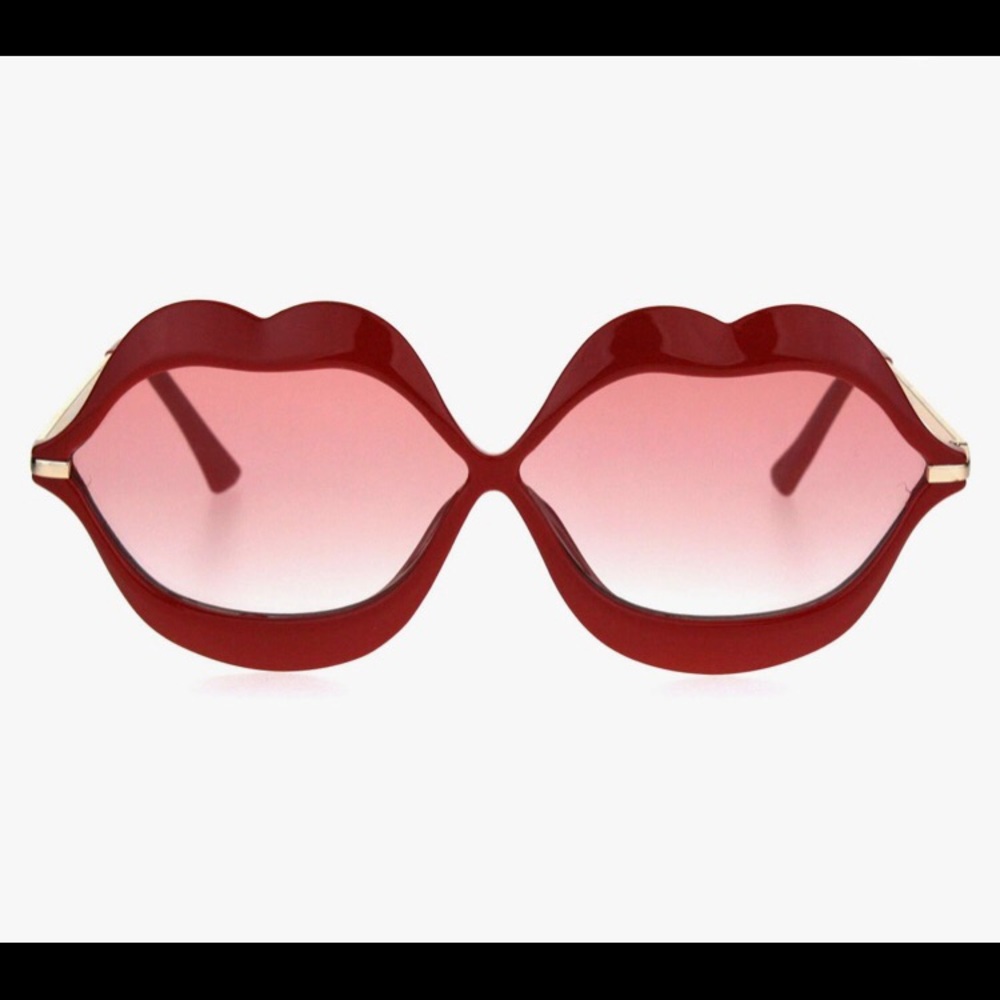 NWB Red Lip Frame Sunglasses